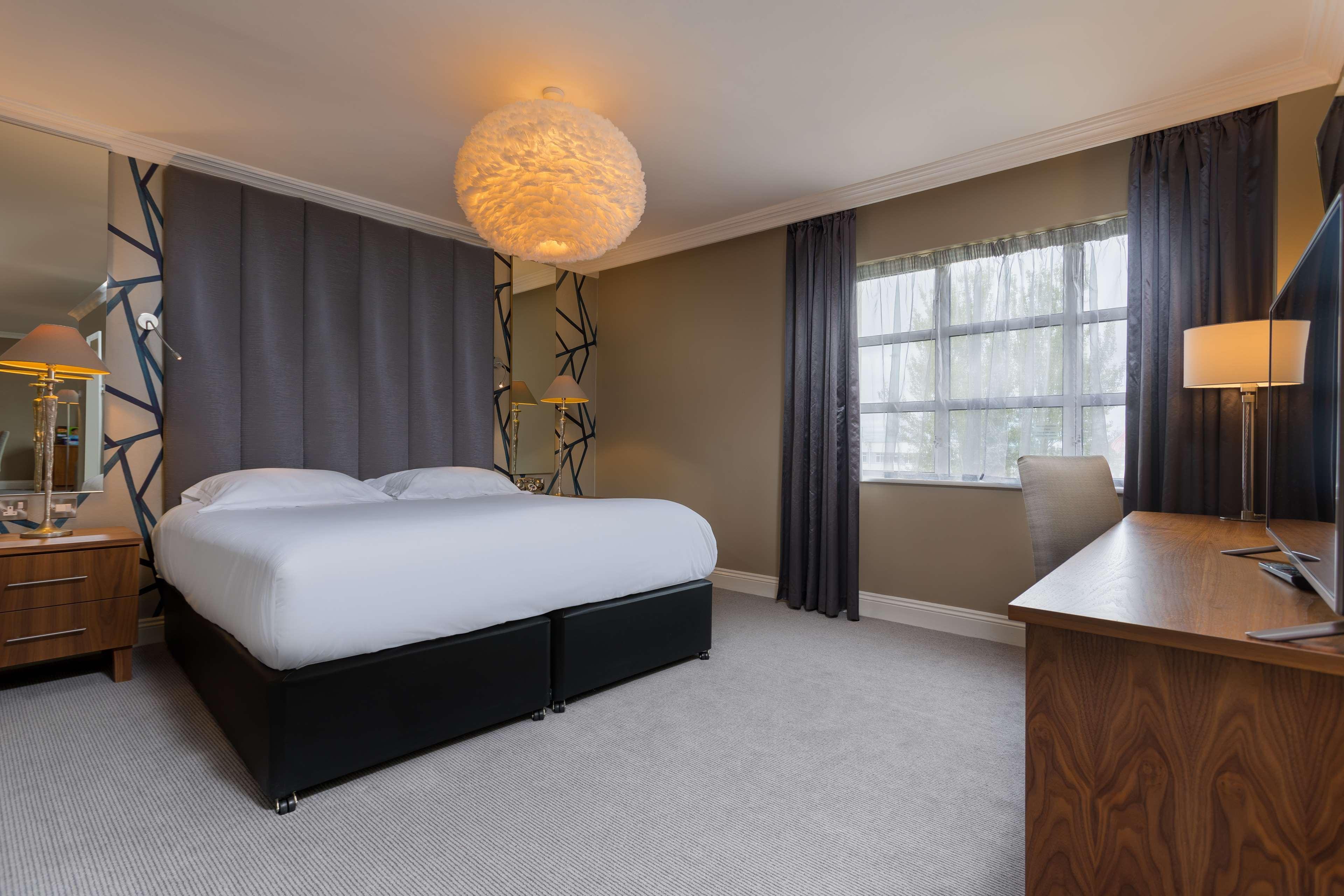 Park Inn By Radisson Shannon Airport Exterior foto