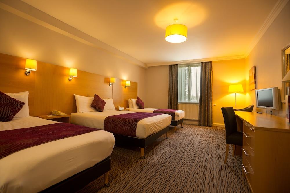 Park Inn By Radisson Shannon Airport Exterior foto