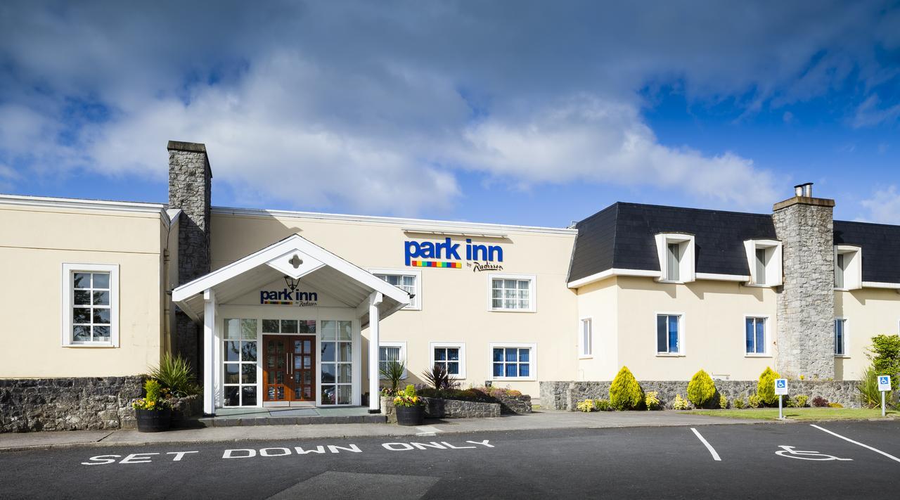 Park Inn By Radisson Shannon Airport Exterior foto